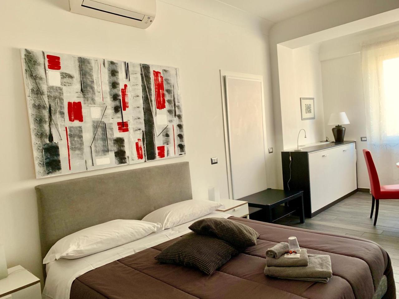 Your House By Ale Affittacamere 3*