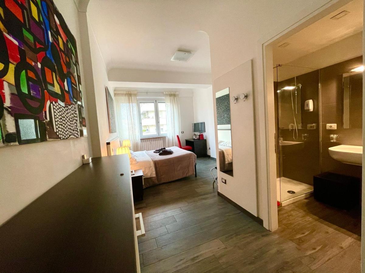 Guest house Your House 3*