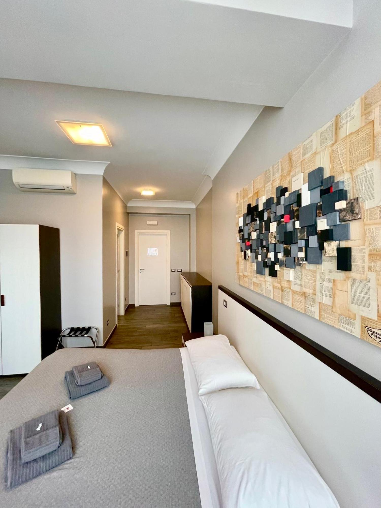 Guest house Your House